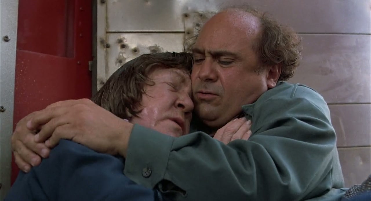 Throw Momma from the Train Screenshot