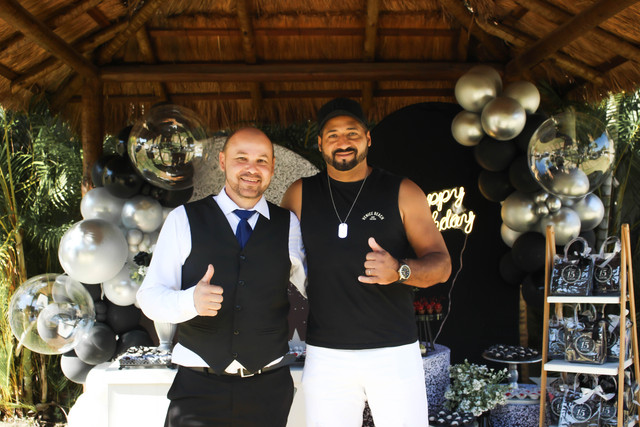 (296)