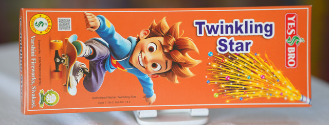 4" Twinkling Stars