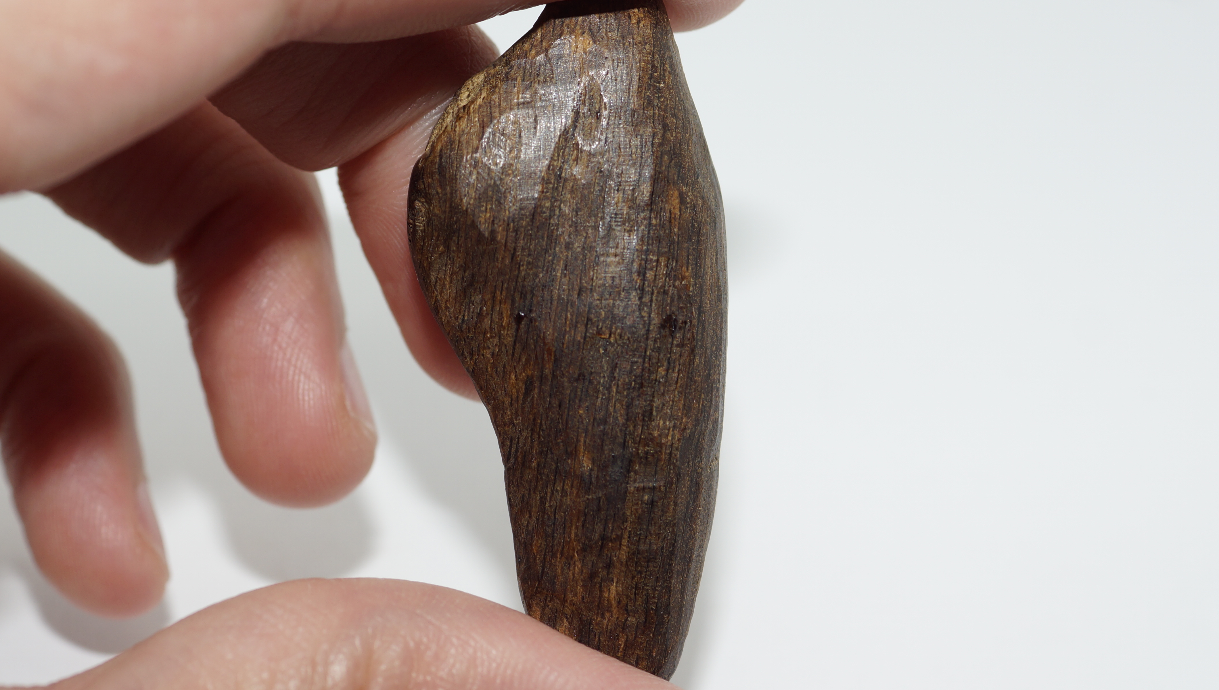 [Ouddict.com] Oud Wood