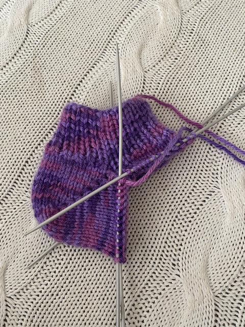 4-CBF4-F5-A-E4-FF-42-E2-B5-B8-31-EDF5-C5